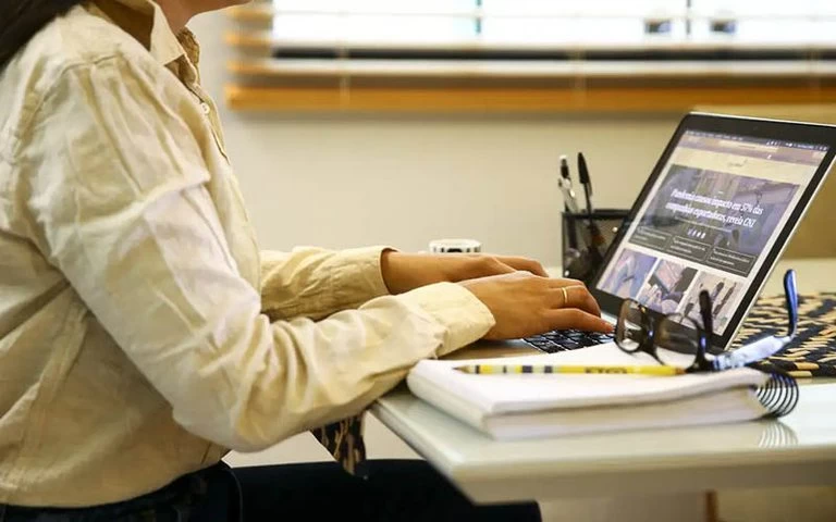 Mais de 20 vagas exclusivas para PCD estão disponíveis no Simm nesta segunda (7)